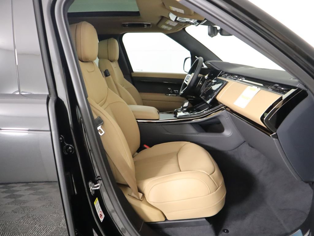 New 2026 Land Rover Range Rover Sport SE image 22