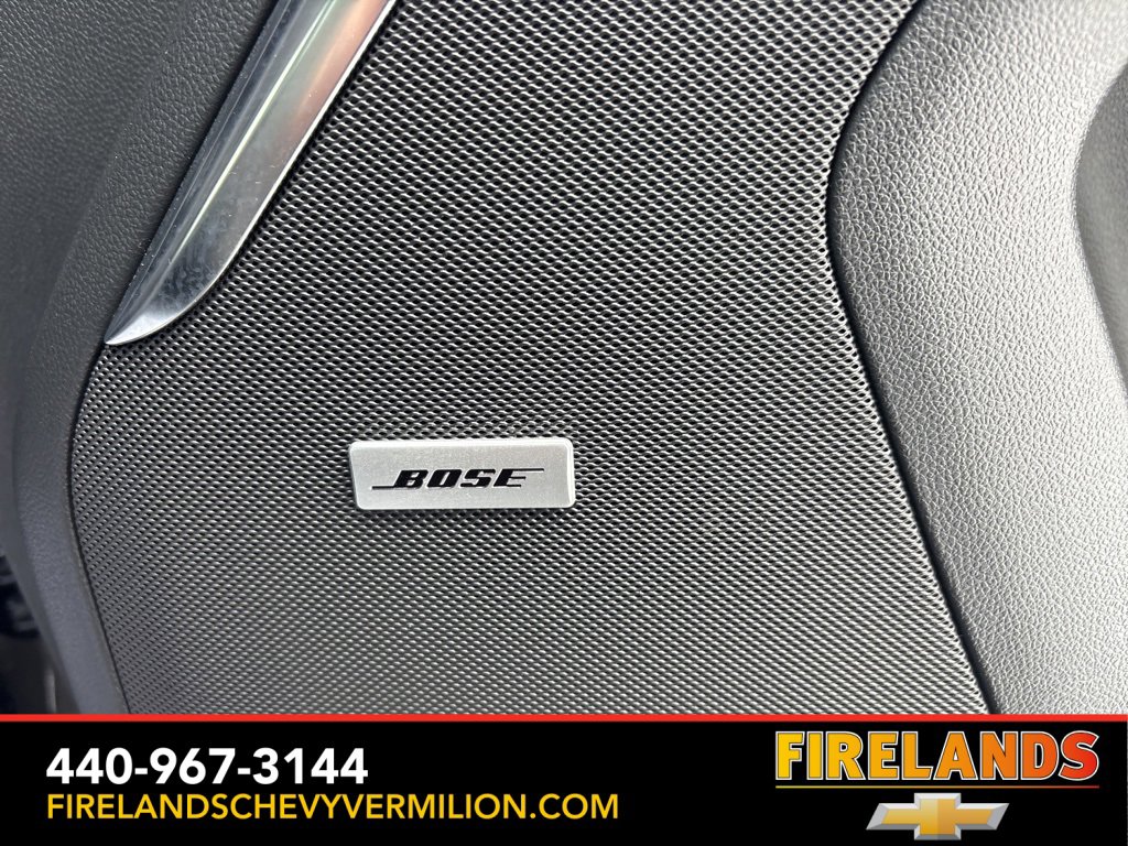 Used 2025 Chevrolet Suburban High Country image 38