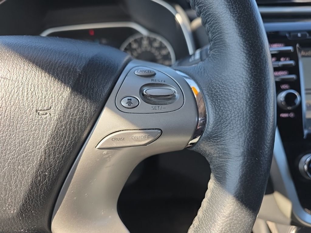 Used 2018 Nissan Murano Platinum w/ Cargo Package image 22