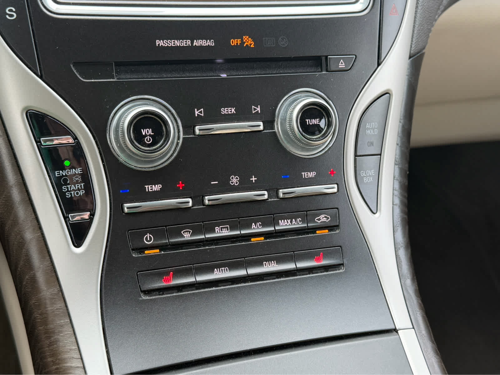 Used 2018 Lincoln MKX Select FWD image 37