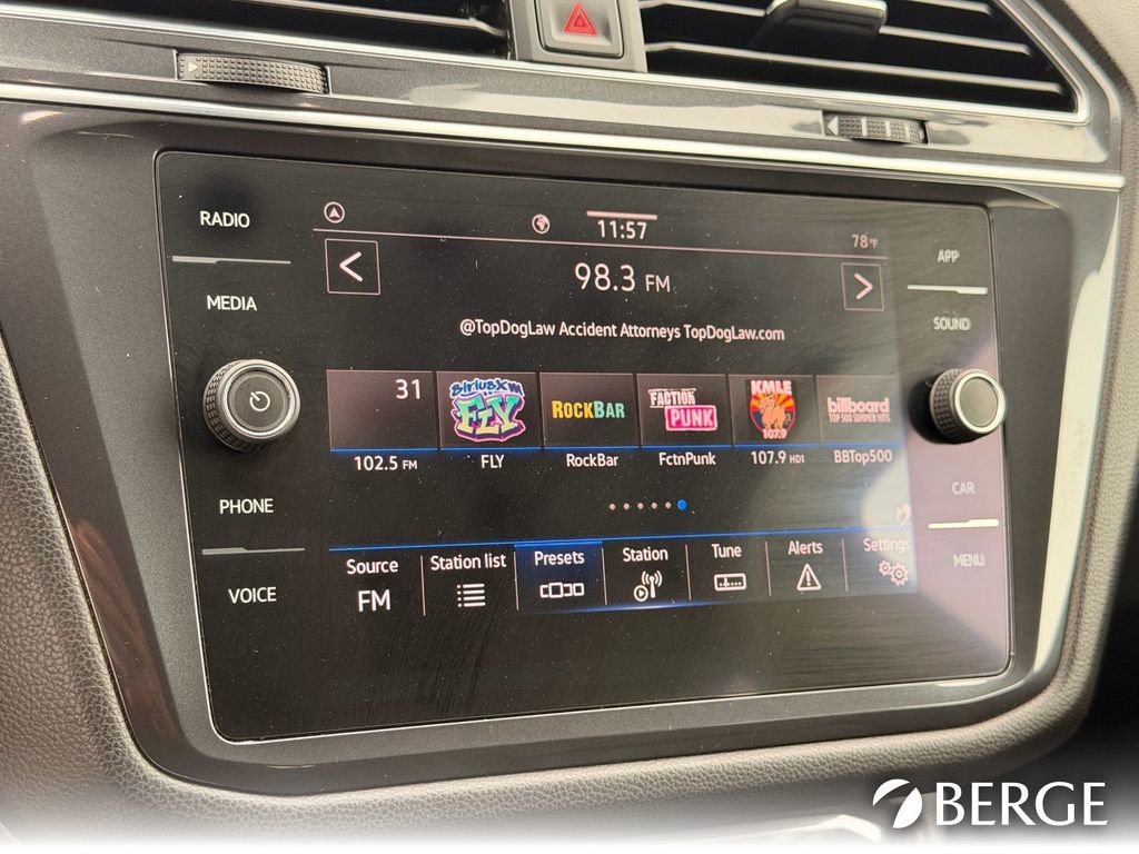 Used 2022 Volkswagen Tiguan SE image 27