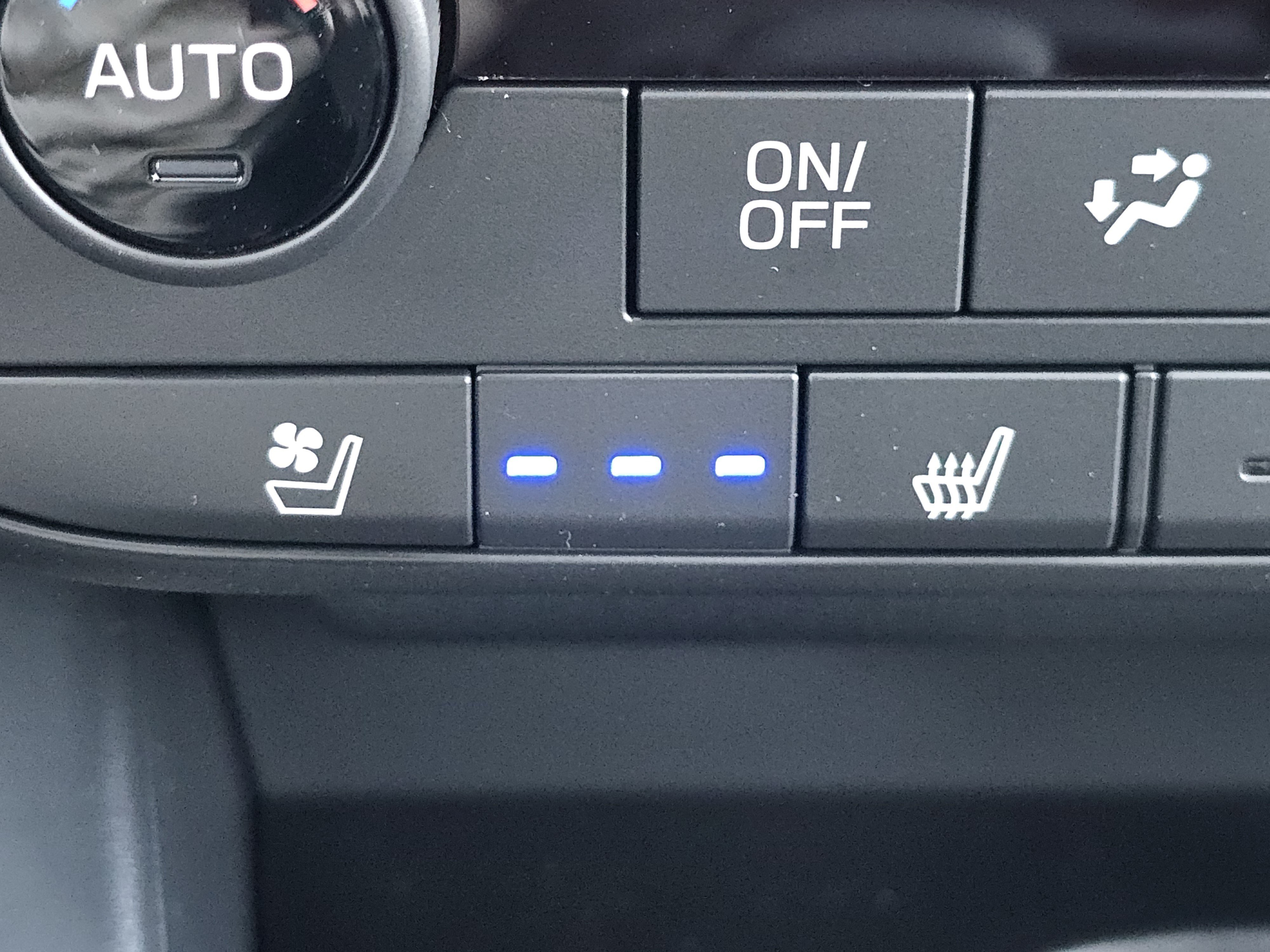New 2026 Subaru Outback Touring AWD/4WD image 11