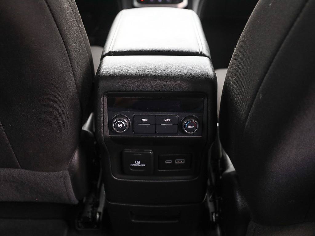 Used 2023 GMC Acadia SLE w/ Driver Convenience Package FWD image 24