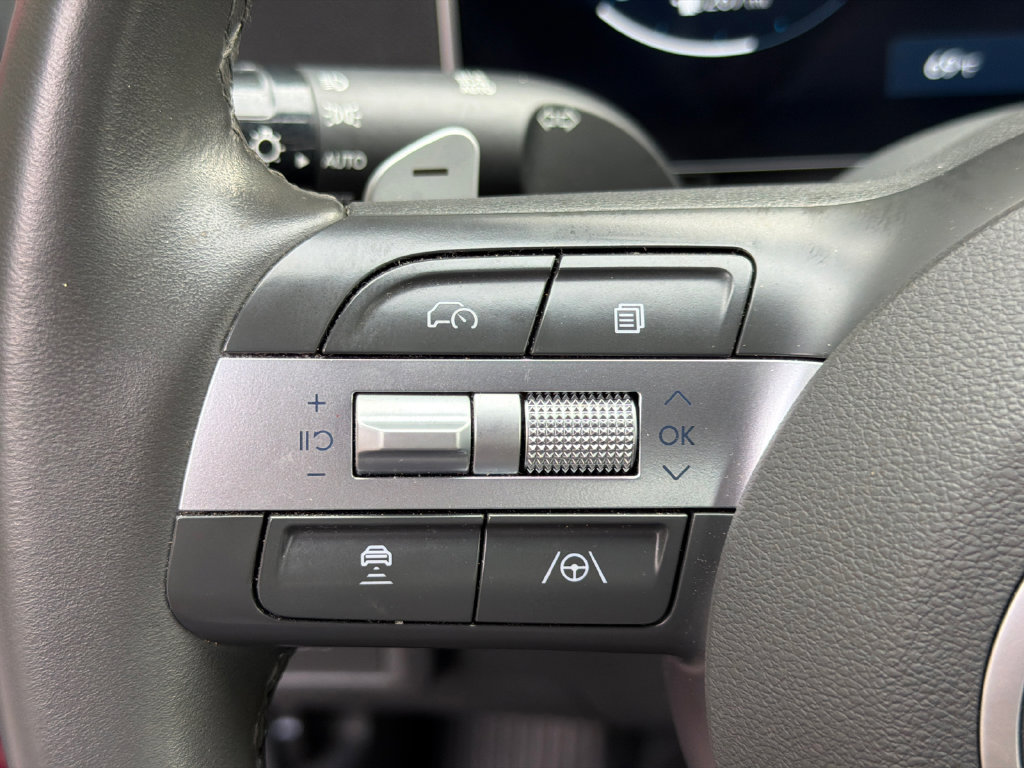 Used 2025 Hyundai Sonata SEL FWD image 24