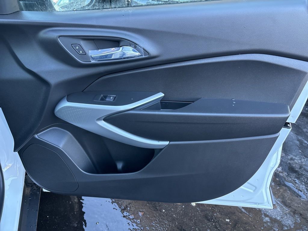 New 2026 Chevrolet Trax LS w/ LS Convenience Package image 20