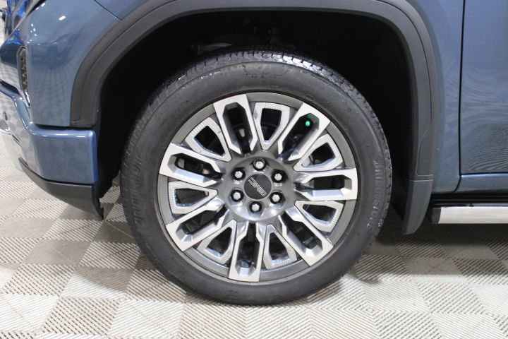 Used 2024 GMC Sierra 1500 Denali Ultimate image 44