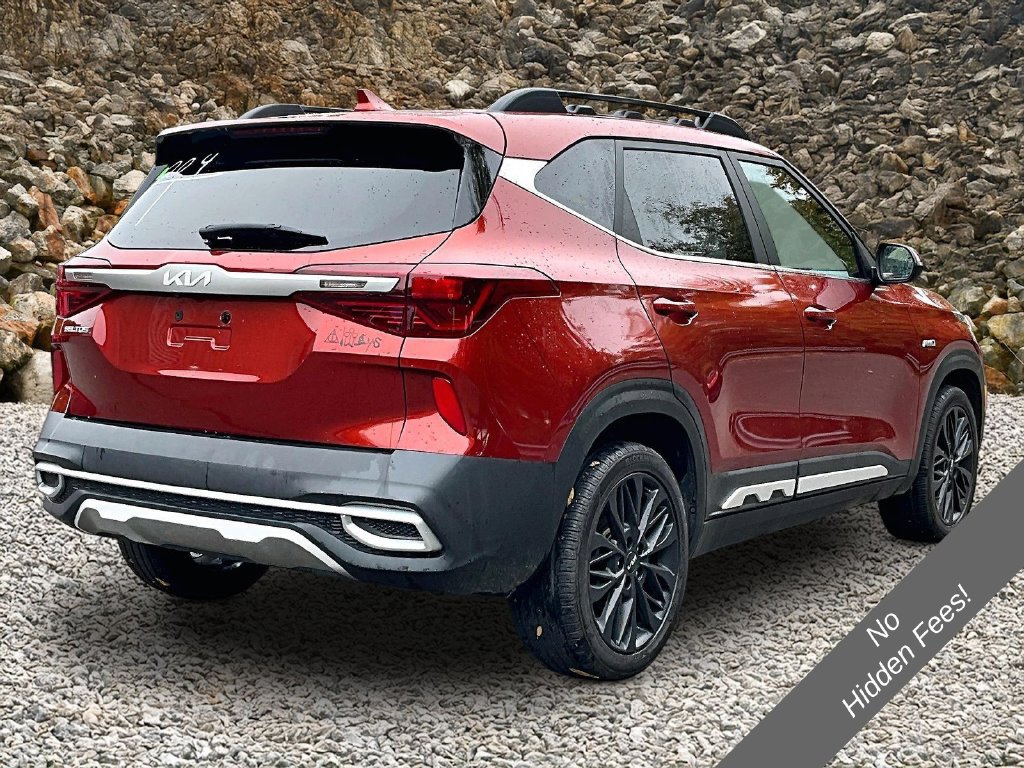 Used 2022 Kia Seltos Nightfall Edition AWD/4WD image 2