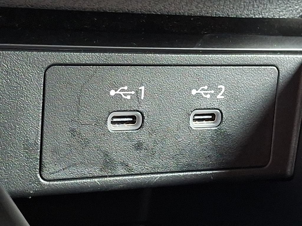 Certified 2025 Nissan Kicks SV AWD/4WD image 24