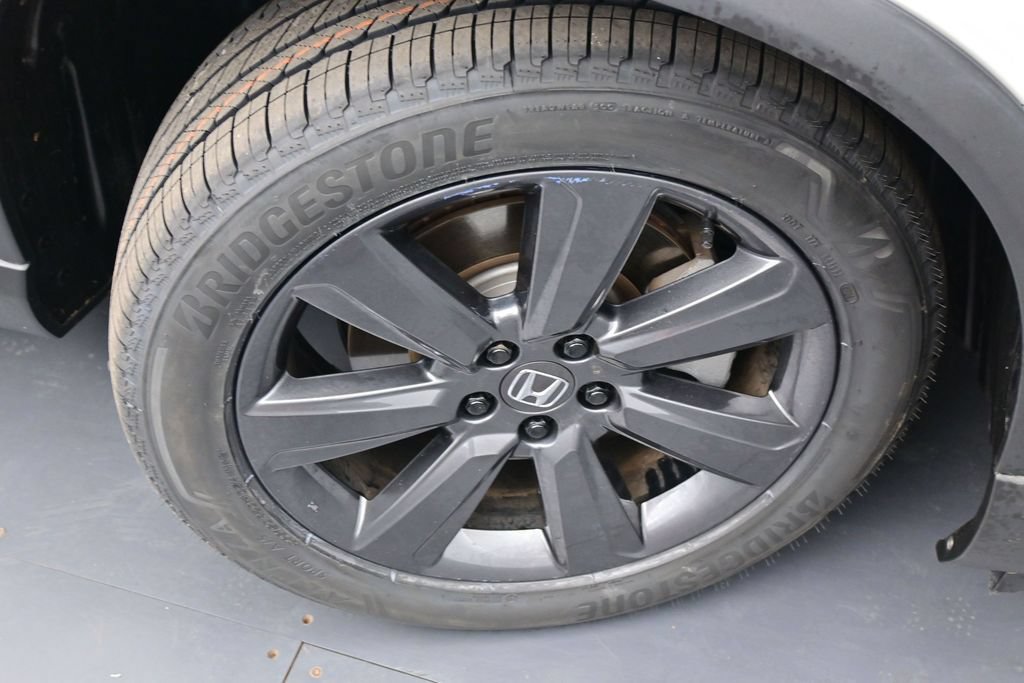 Certified 2023 Honda Pilot Sport image 36