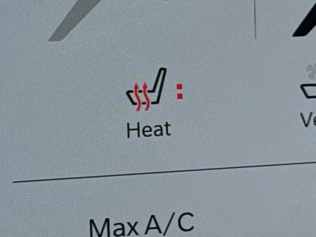 Used 2024 Chrysler Pacifica Limited w/ S Appearance Package image 46