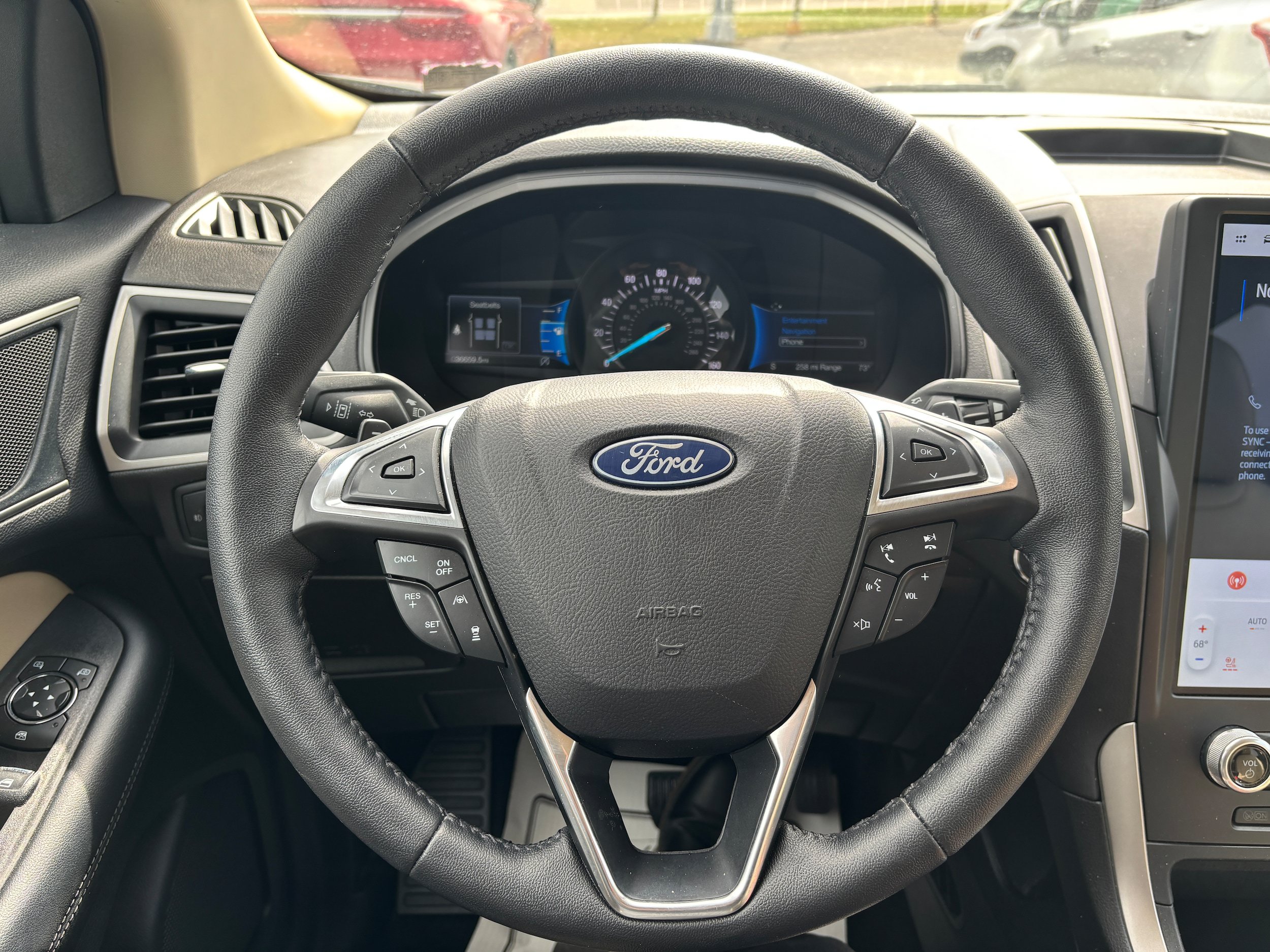 Used 2022 Ford Edge SEL w/ Convenience Package AWD/4WD image 14