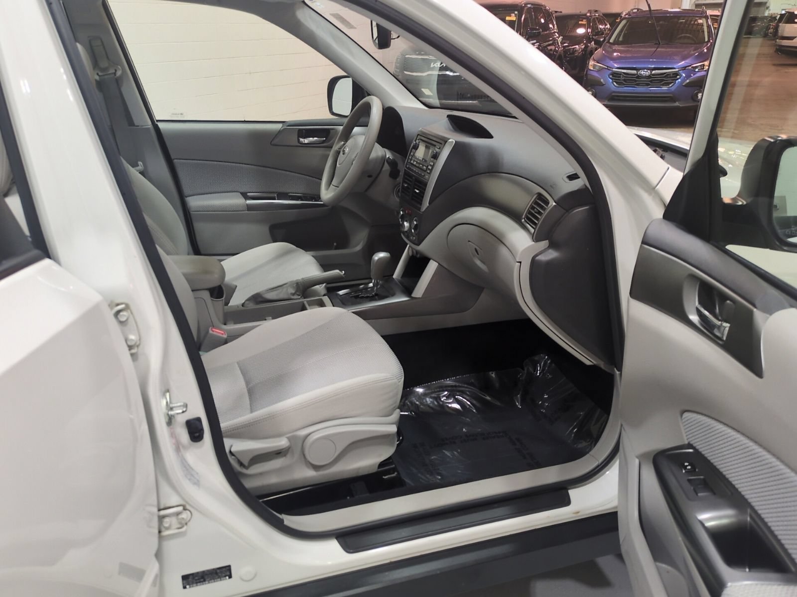 Used 2012 Subaru Forester 2.5X Premium AWD/4WD image 9