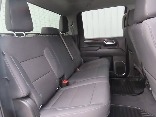 Used 2025 Chevrolet Silverado 2500 LT w/ Convenience Package image 32
