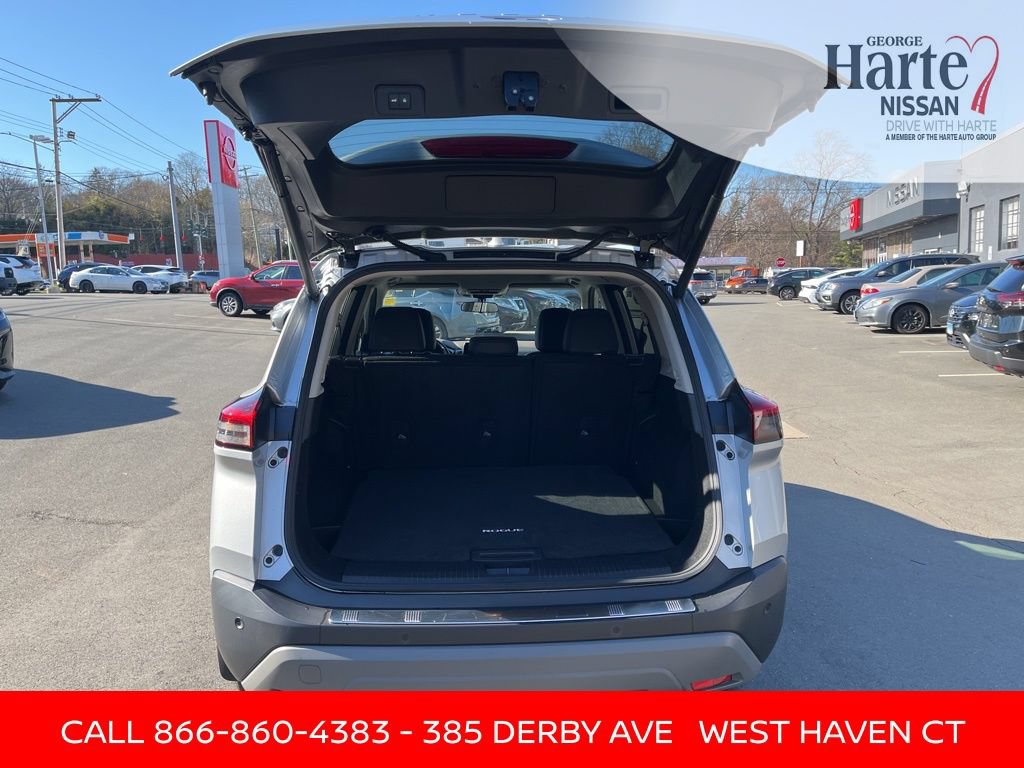 Certified 2023 Nissan Rogue SV w/ SV Premium B Package AWD/4WD image 34