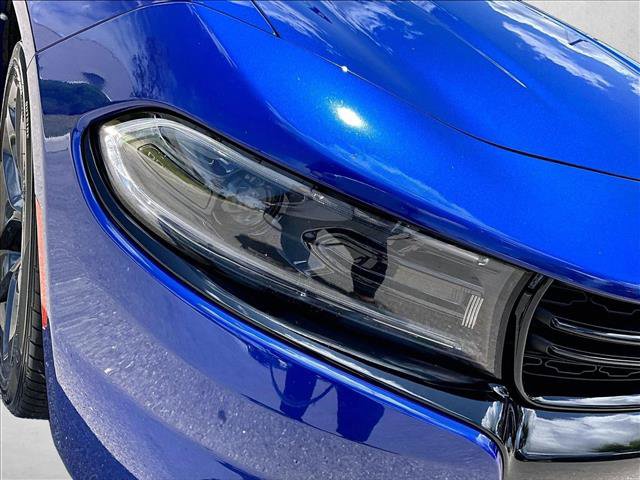 Used 2022 Dodge Charger SXT w/ Blacktop Package RWD image 28