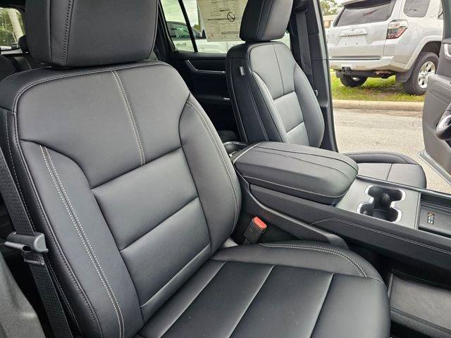New 2026 GMC Acadia Elevation w/ Black Edition FWD image 27