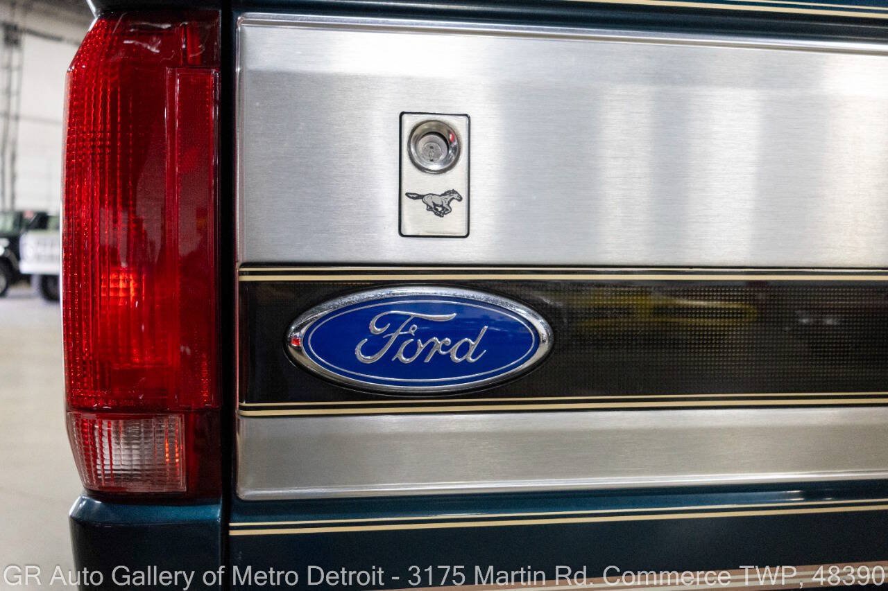 Used 1994 Ford Bronco Eddie Bauer AWD/4WD image 34