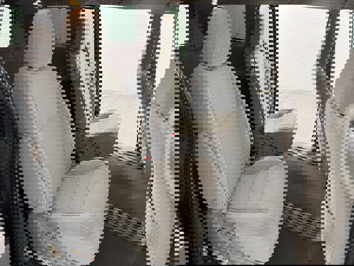 Used 2020 Toyota Sienna LE image 12