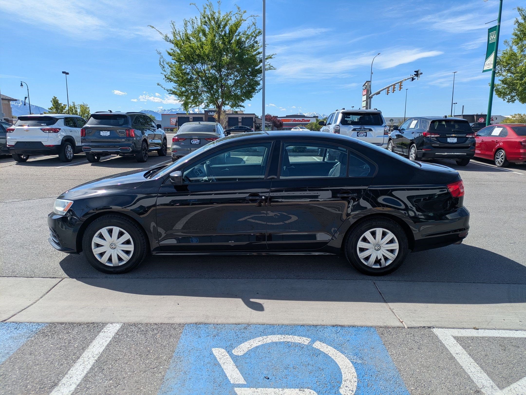 Used 2015 Volkswagen Jetta S image 9
