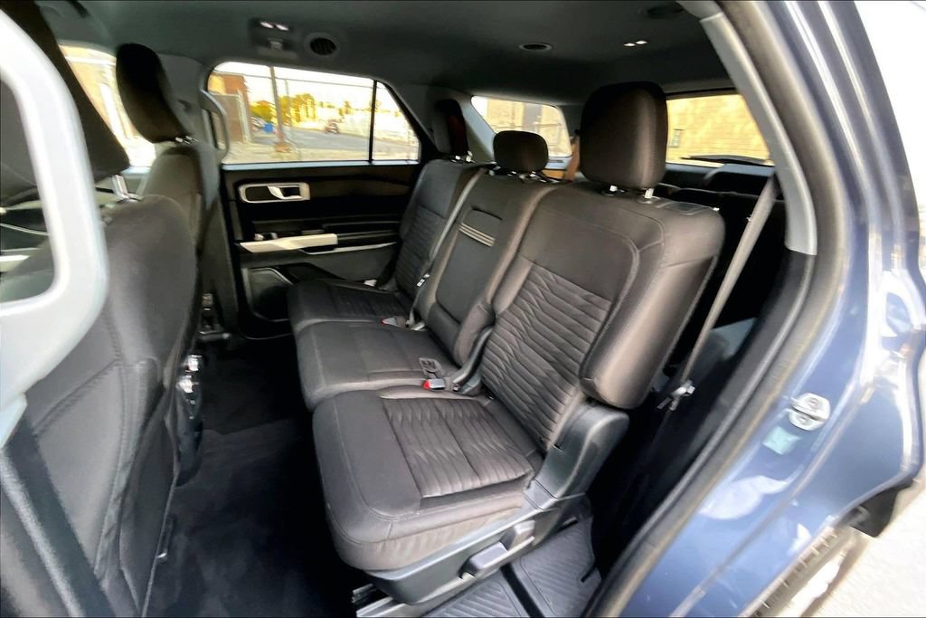 Used 2021 Ford Explorer XLT w/ Class III Trailer Tow Package AWD/4WD image 24