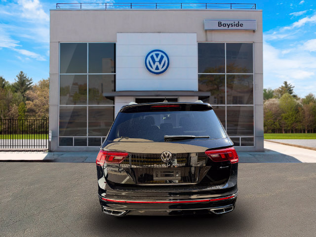 Certified 2023 Volkswagen Tiguan SEL R-Line AWD/4WD image 6