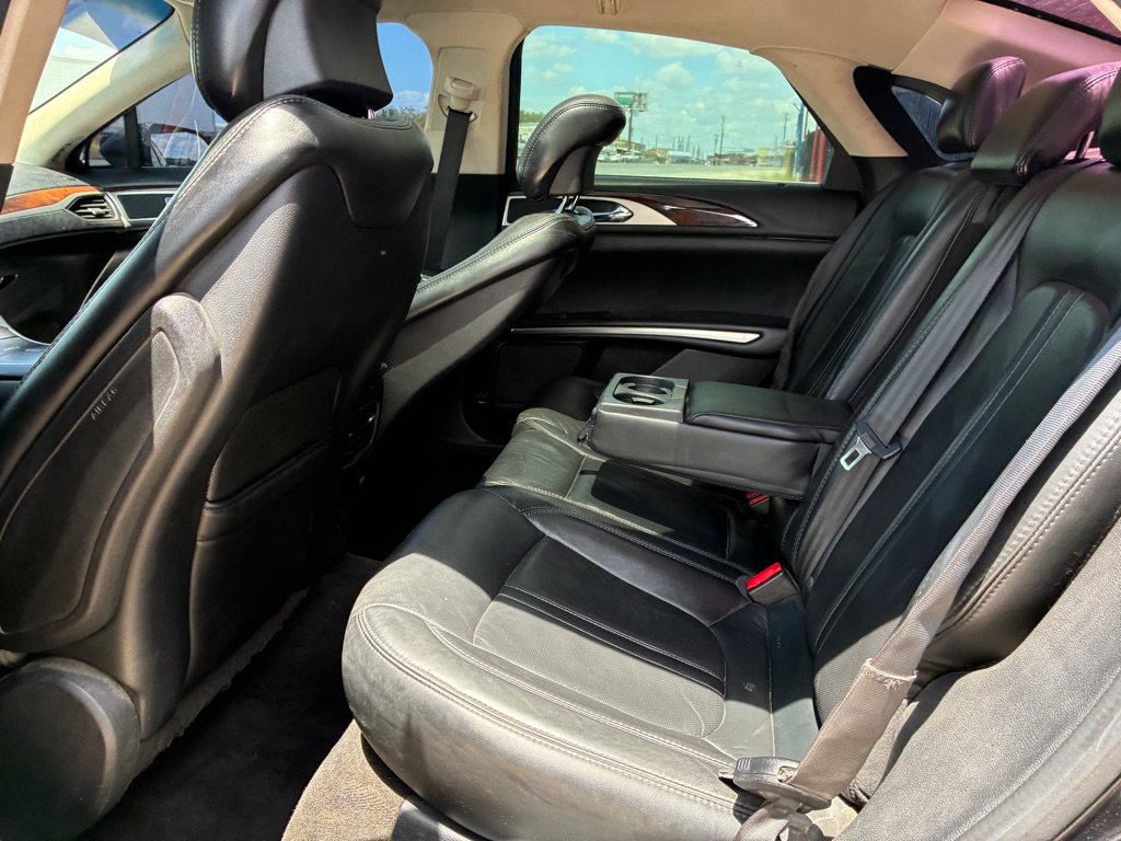 Used 2015 Lincoln MKZ w/ Equipment Group 102A Reserve FWD image 19