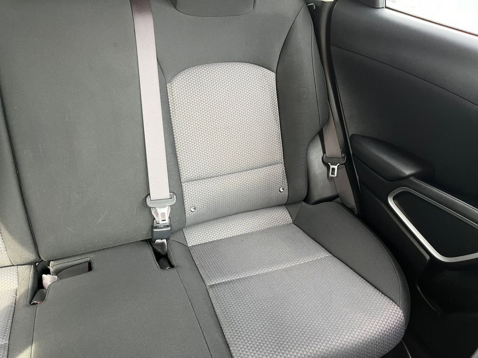 Used 2025 Kia Soul LX w/ LX Technology Package image 35
