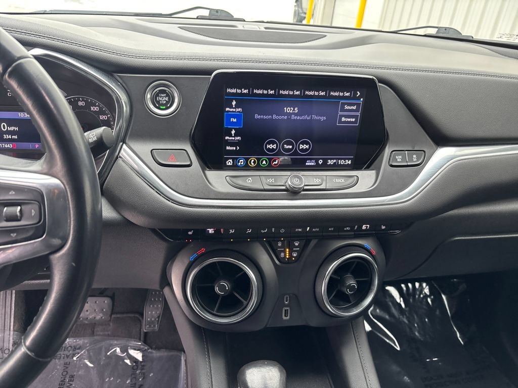 Used 2019 Chevrolet Blazer LT w/ Sound & Technology Package FWD image 13