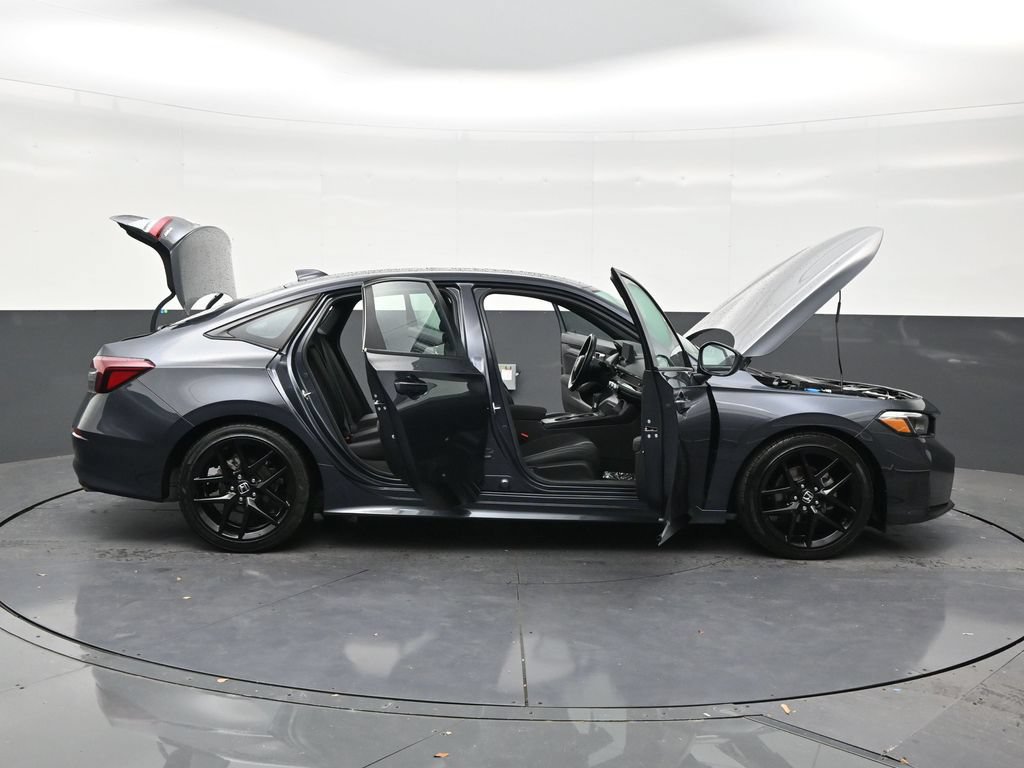 Used 2025 Honda Civic Sport image 29