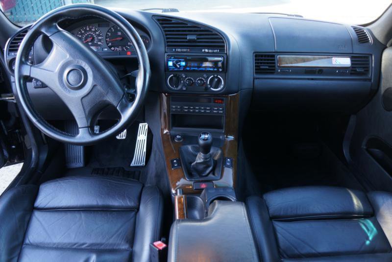 Used 1995 BMW M3 Coupe image 45