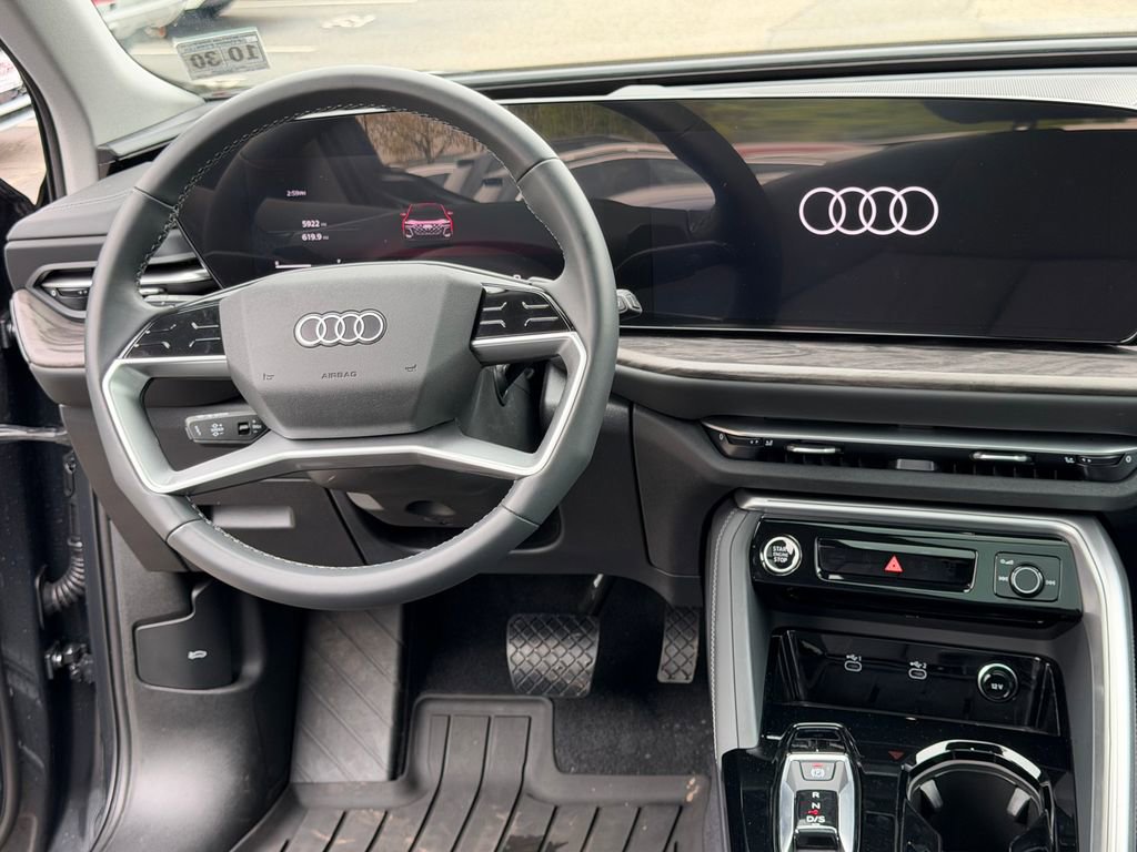 Used 2025 Audi Q5 Premium w/ Convenience Package AWD/4WD image 23