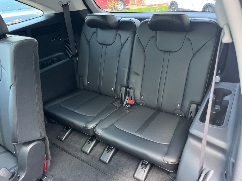 New 2026 Kia Sorento S FWD image 16