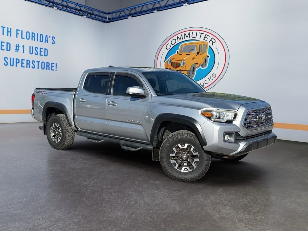 Used 2017 Toyota Tacoma TRD Off-Road w/ Premium & Technology Package image 8