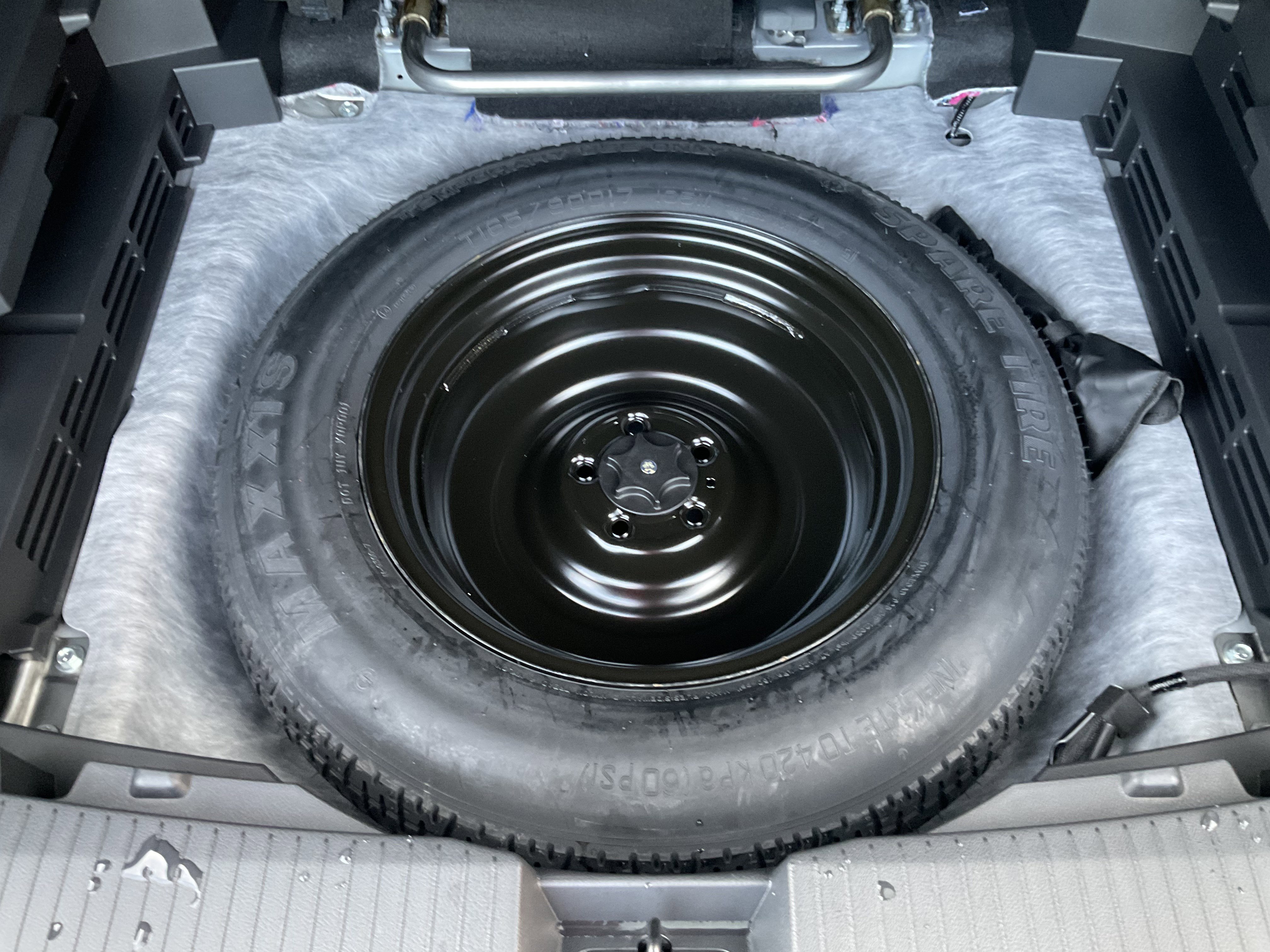 Used 2026 Nissan Rogue SV image 47