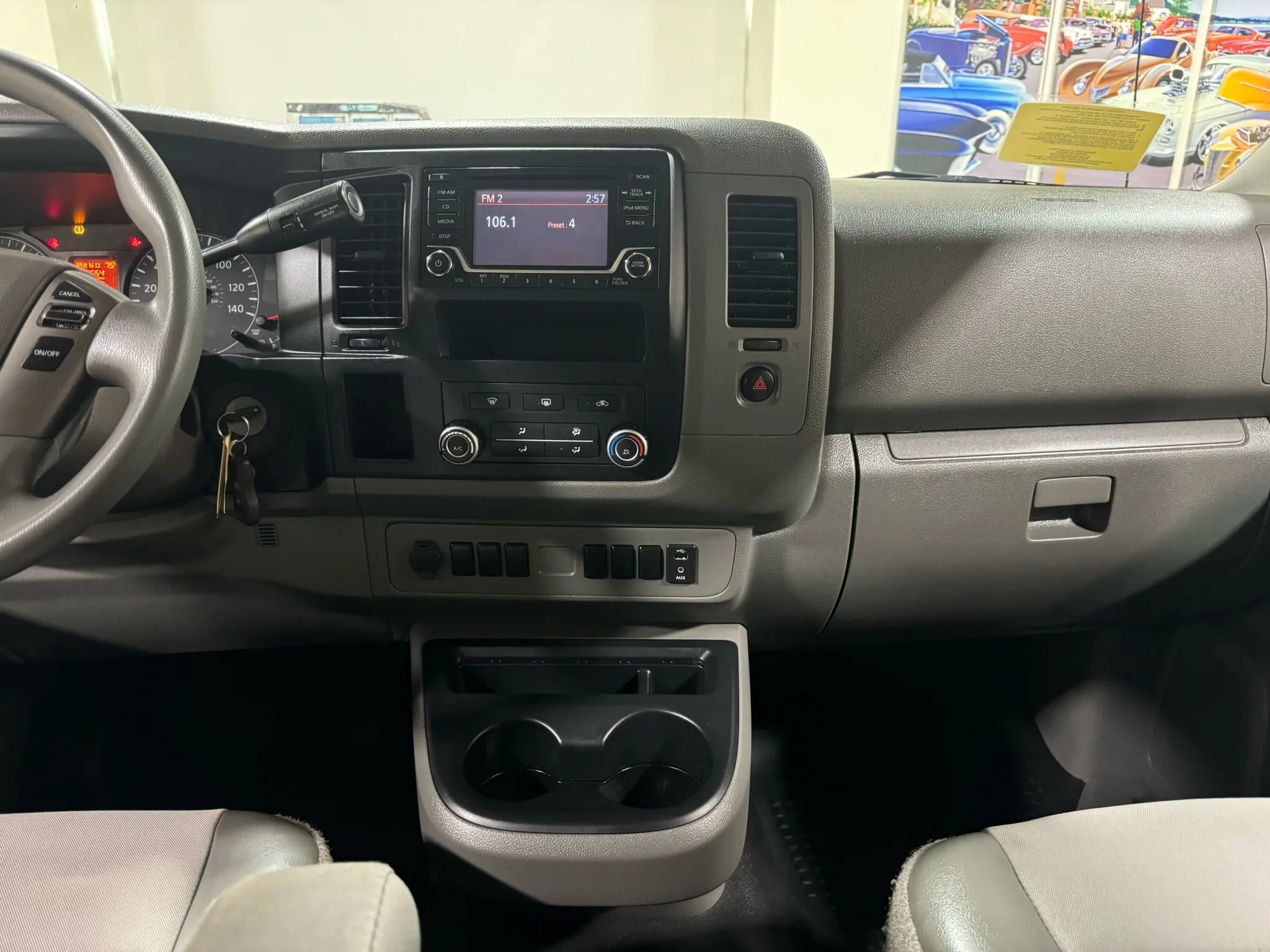 Used 2018 Nissan NV 3500 S image 57