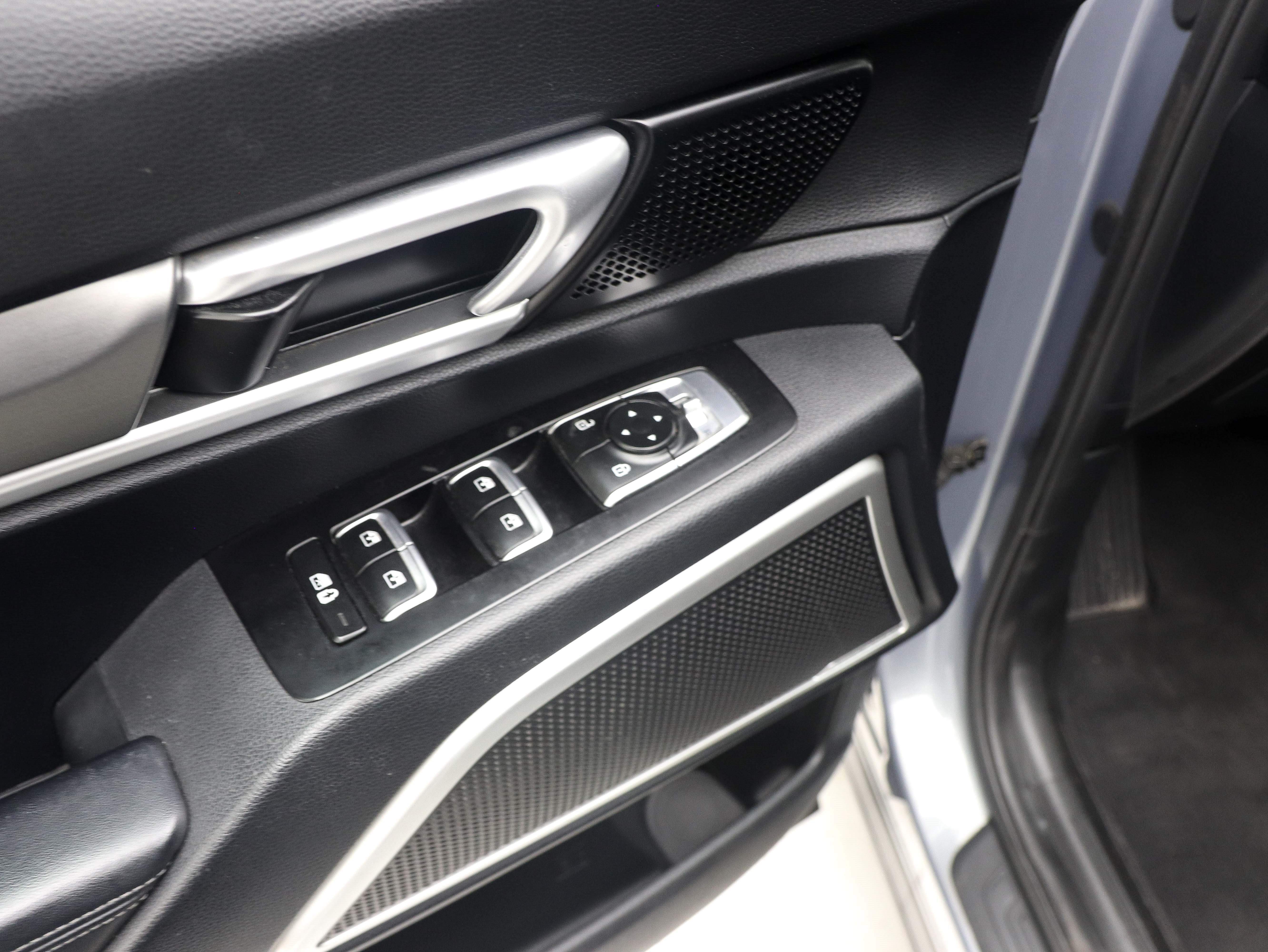Used 2020 Kia Telluride S AWD/4WD image 21