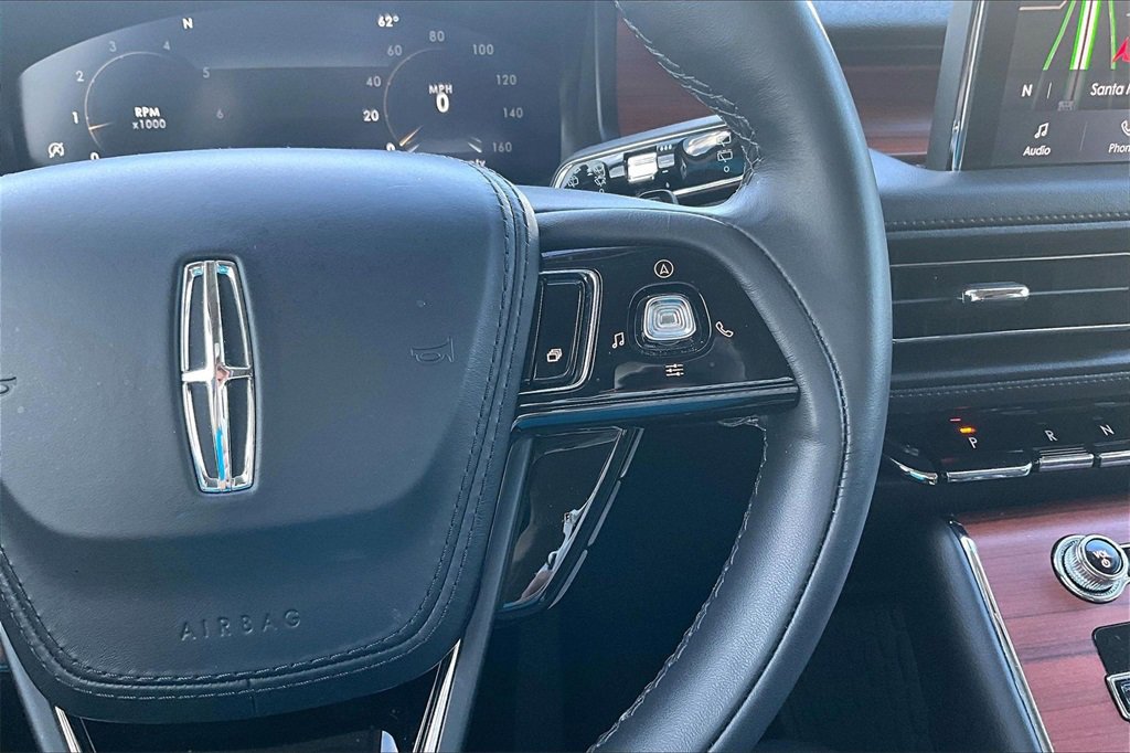 Used 2024 Lincoln Aviator Reserve image 8