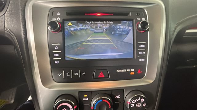 Used 2015 GMC Acadia SLE FWD image 20