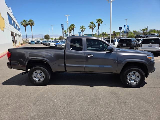 Used 2022 Toyota Tacoma SR w/ SR Convenience Package RWD image 7