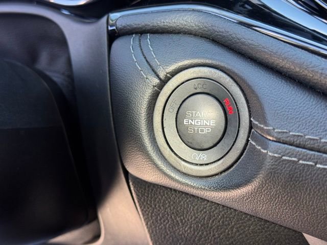 Used 2022 Dodge Durango GT image 18