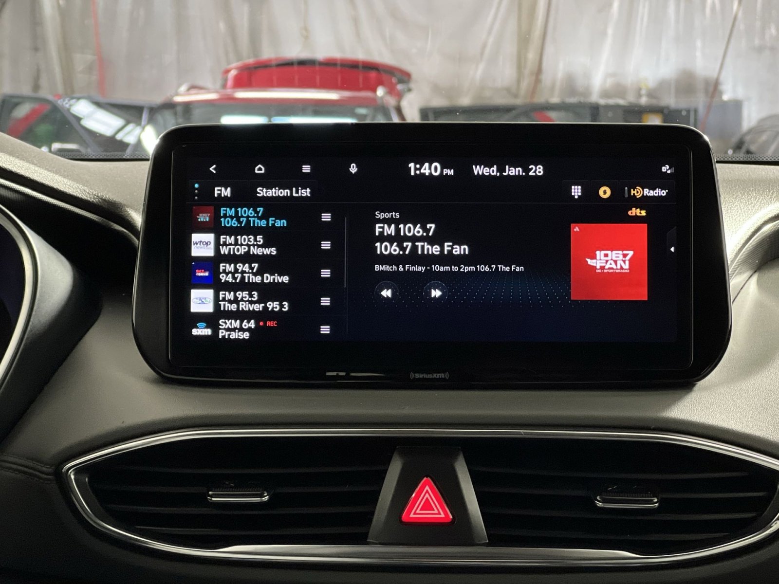 Used 2023 Hyundai Santa Fe SEL image 18