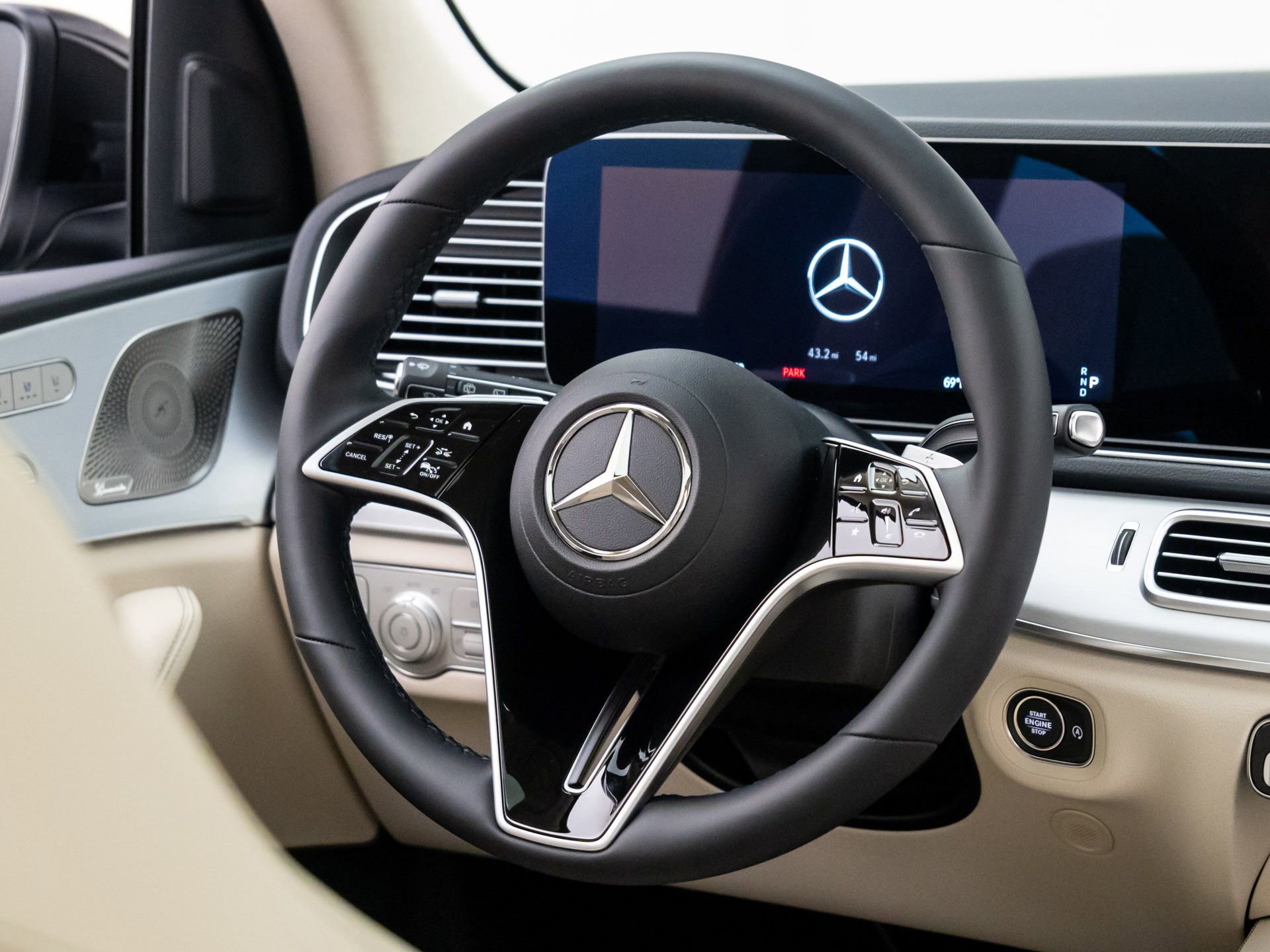 New 2026 Mercedes-Benz GLE 350 4MATIC image 11