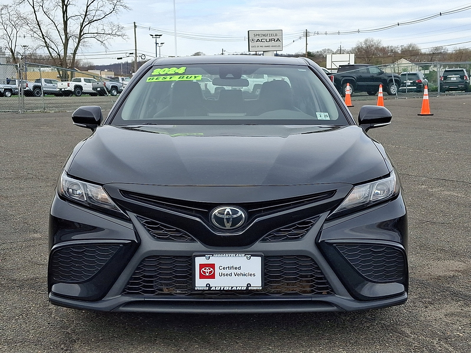 Certified 2024 Toyota Camry SE w/ Cold Weather Package AWD/4WD image 2