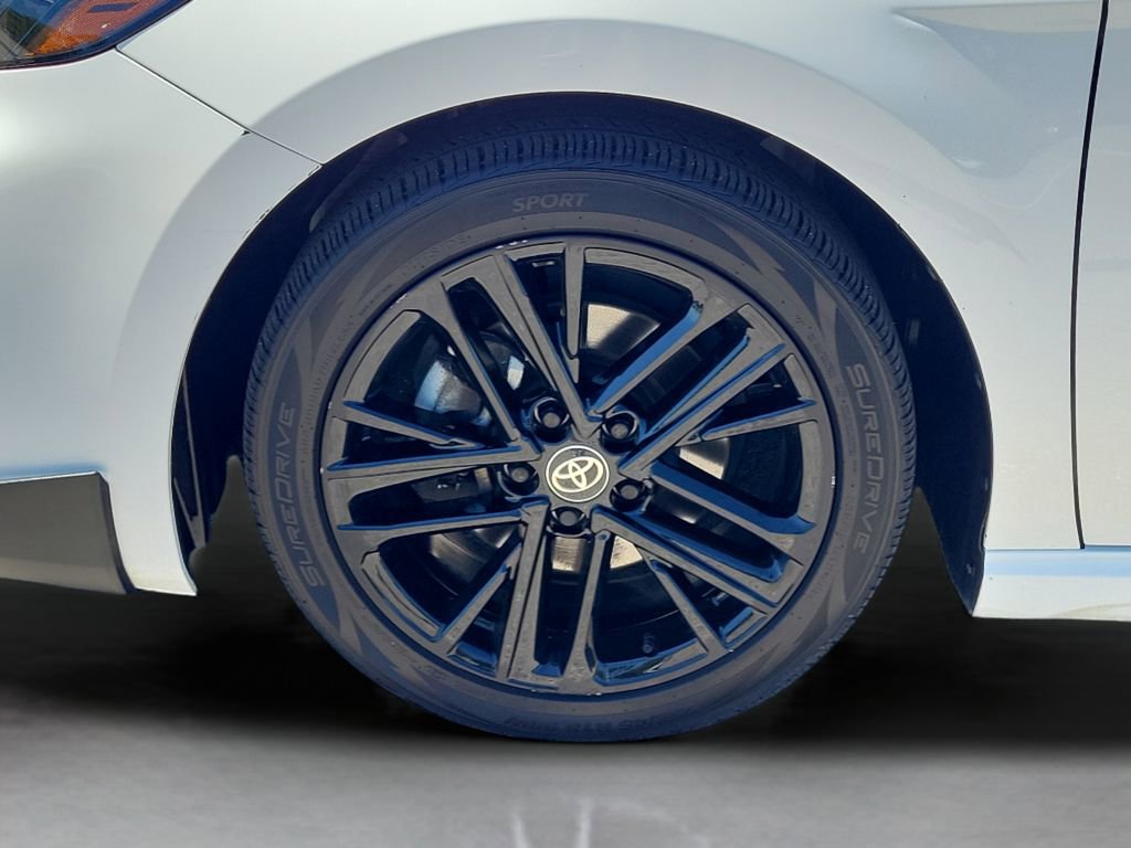 Certified 2025 Toyota Camry SE image 10