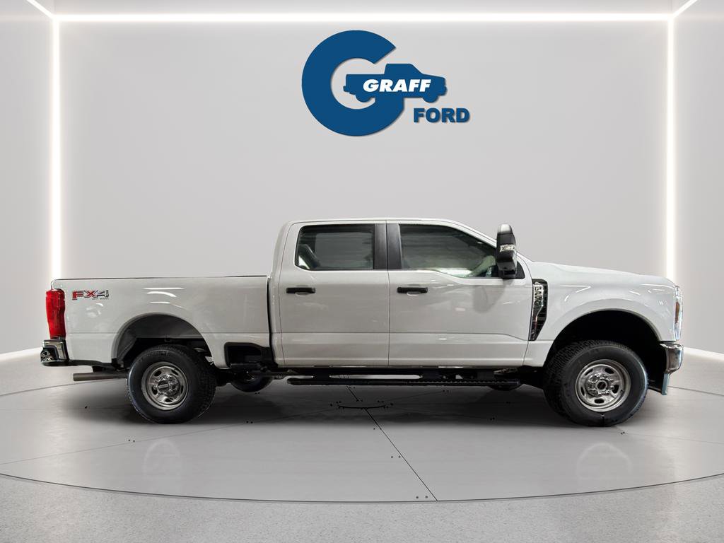 New 2026 Ford F250 XL w/ FX4 Off-Road Package image 9