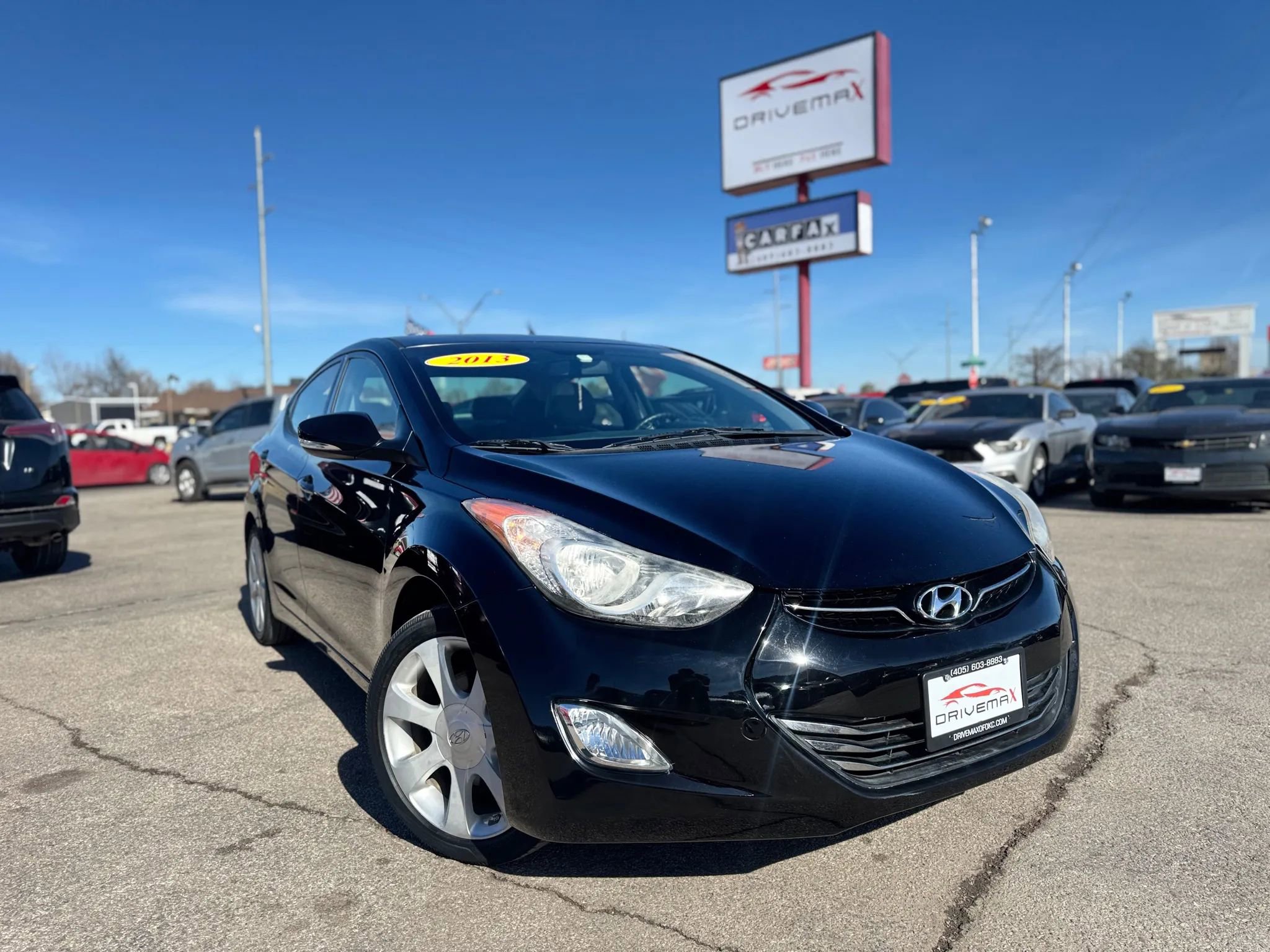 Used 2013 Hyundai Elantra Limited image 1