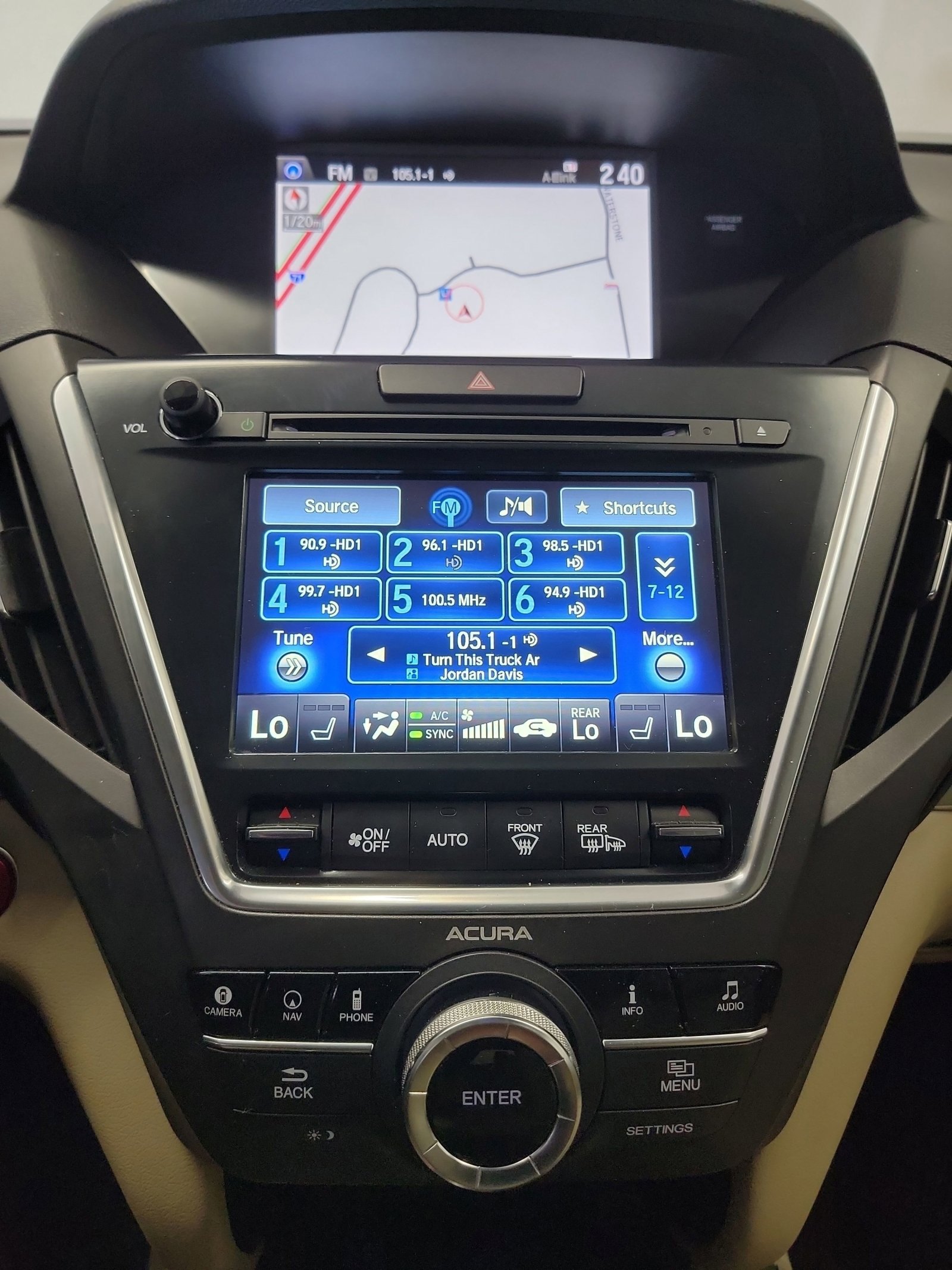 Used 2017 Acura MDX SH-AWD w/ Advance Package image 22