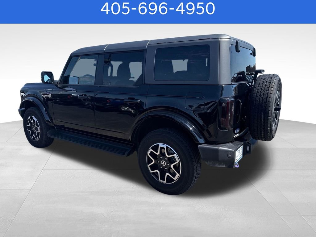 Used 2025 Ford Bronco Outer Banks AWD/4WD image 3