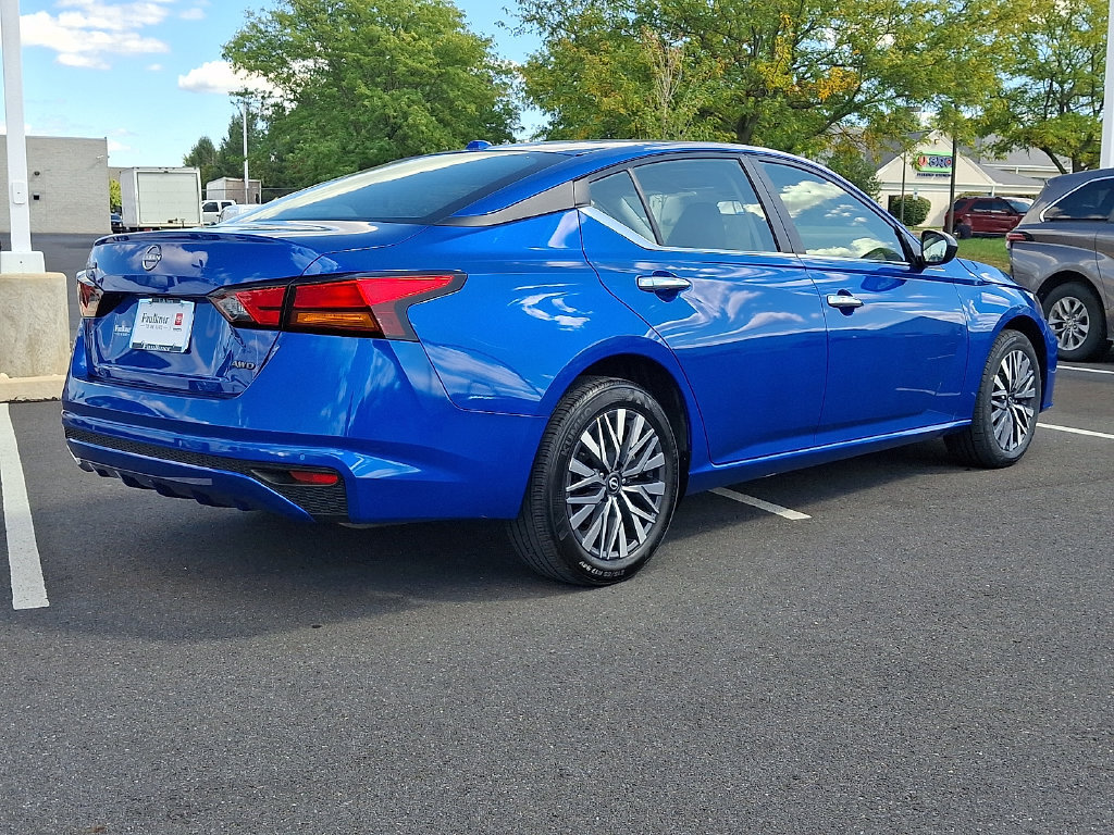 Used 2025 Nissan Altima 2.5 SV AWD/4WD image 6