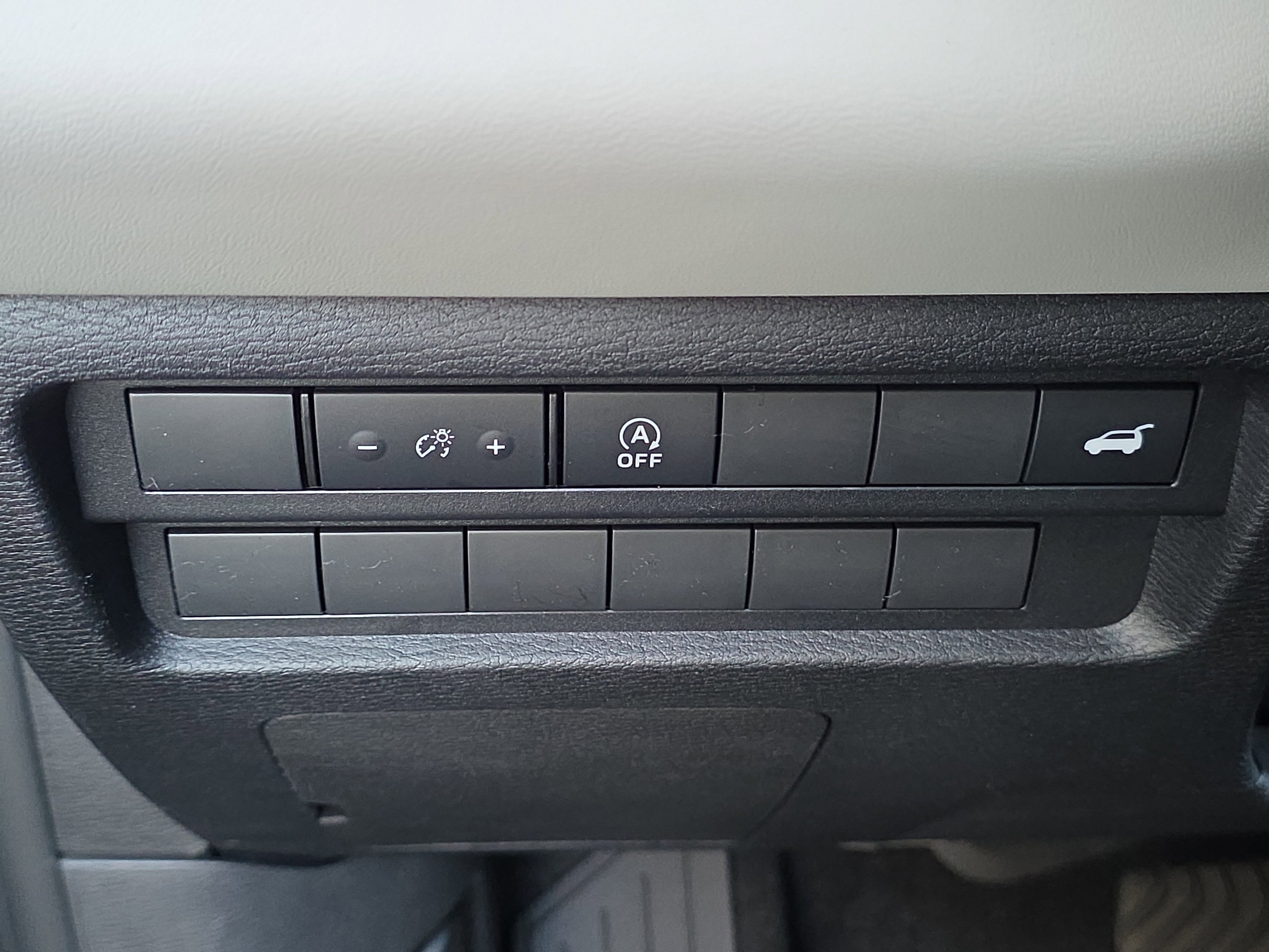 New 2026 Mitsubishi Outlander SE image 27